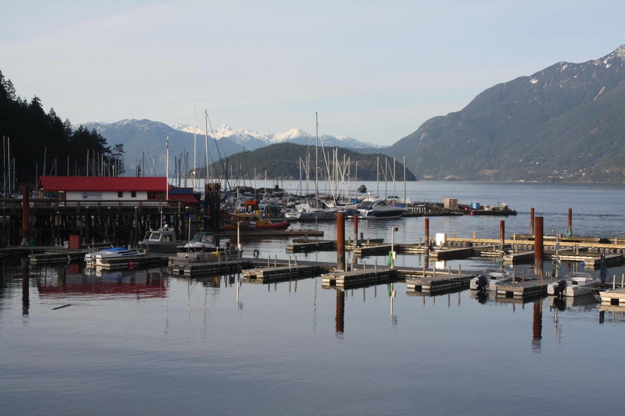The Classic Horseshoe Bay Motel West Vancouver Exterior foto